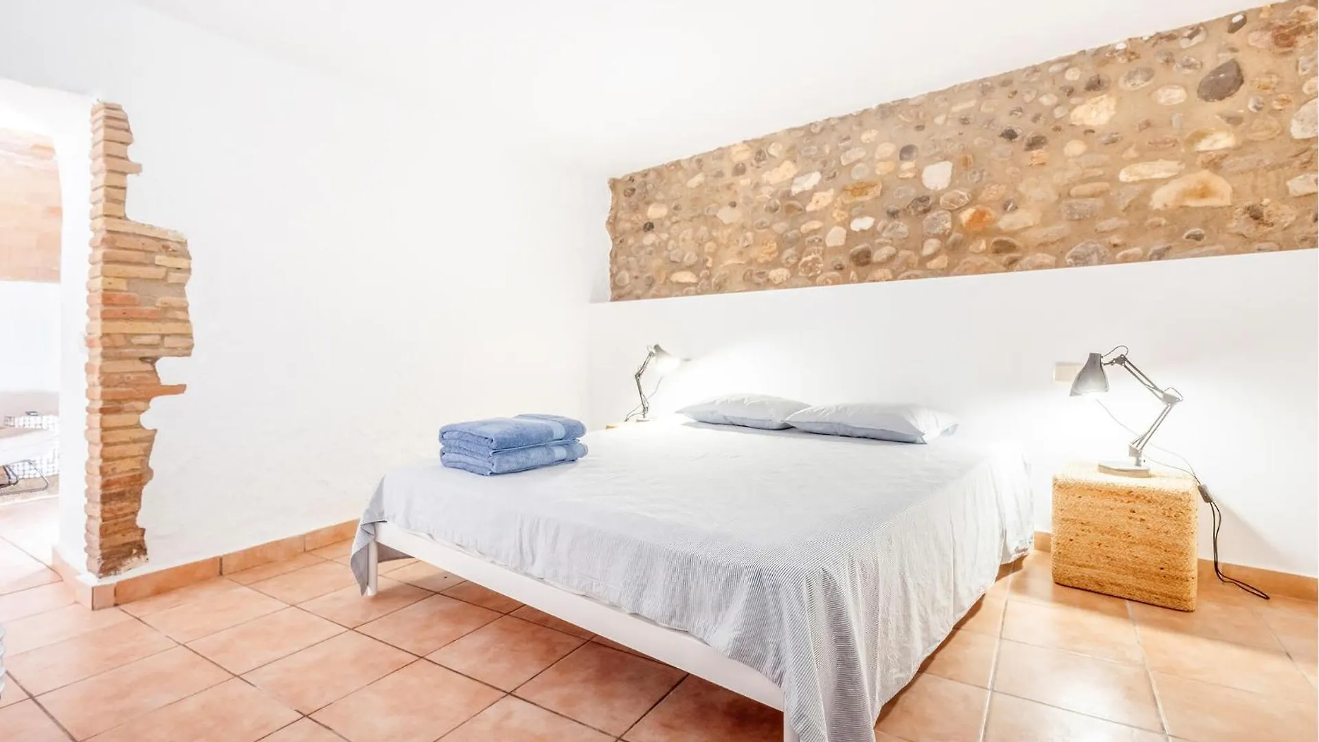3 Bedroom Amazing Home In Larmentera L'Armentera