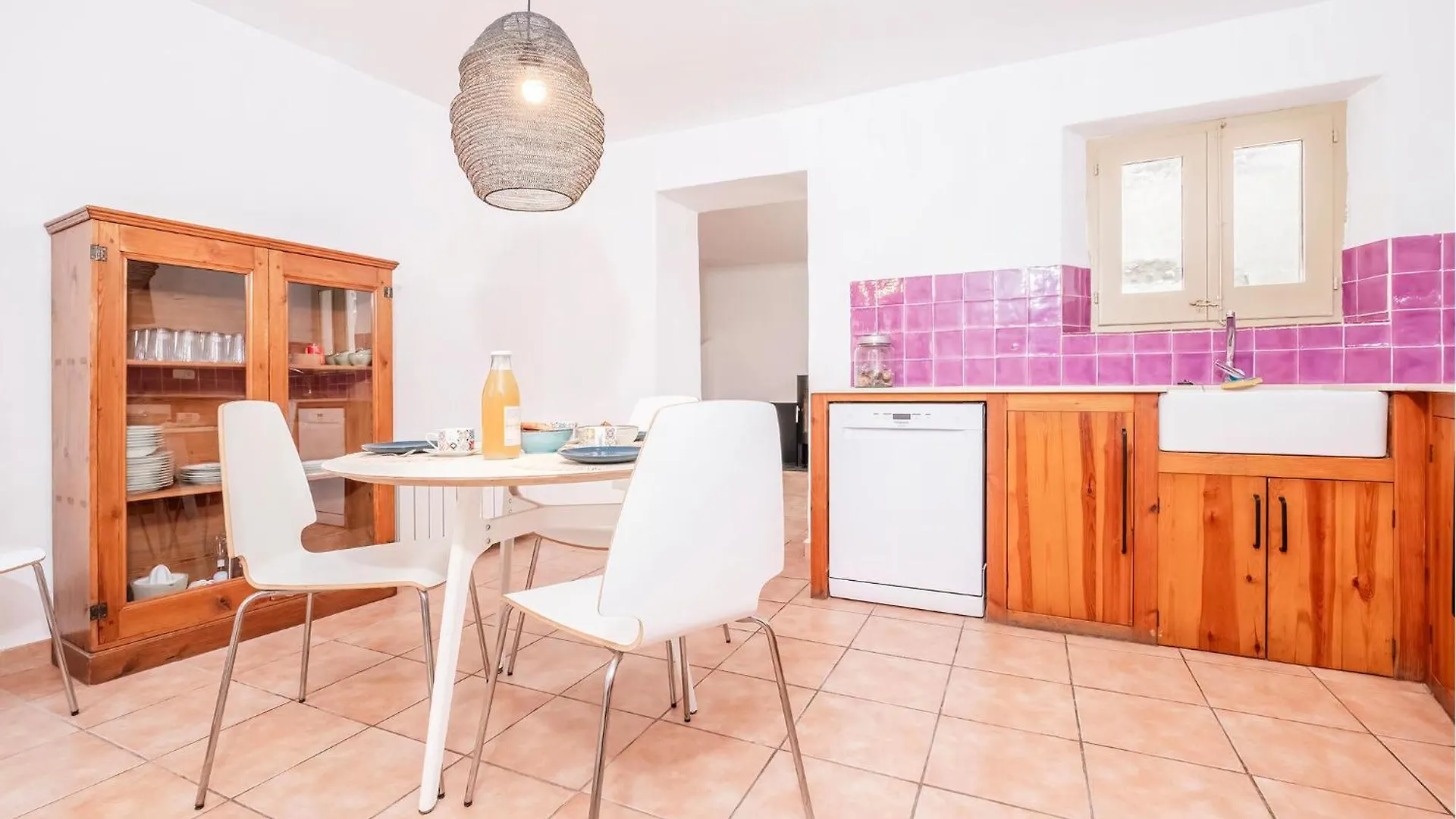 3 Bedroom Amazing Home In Larmentera L'Armentera Holiday home
